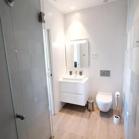 Nispero Philippe Apartment